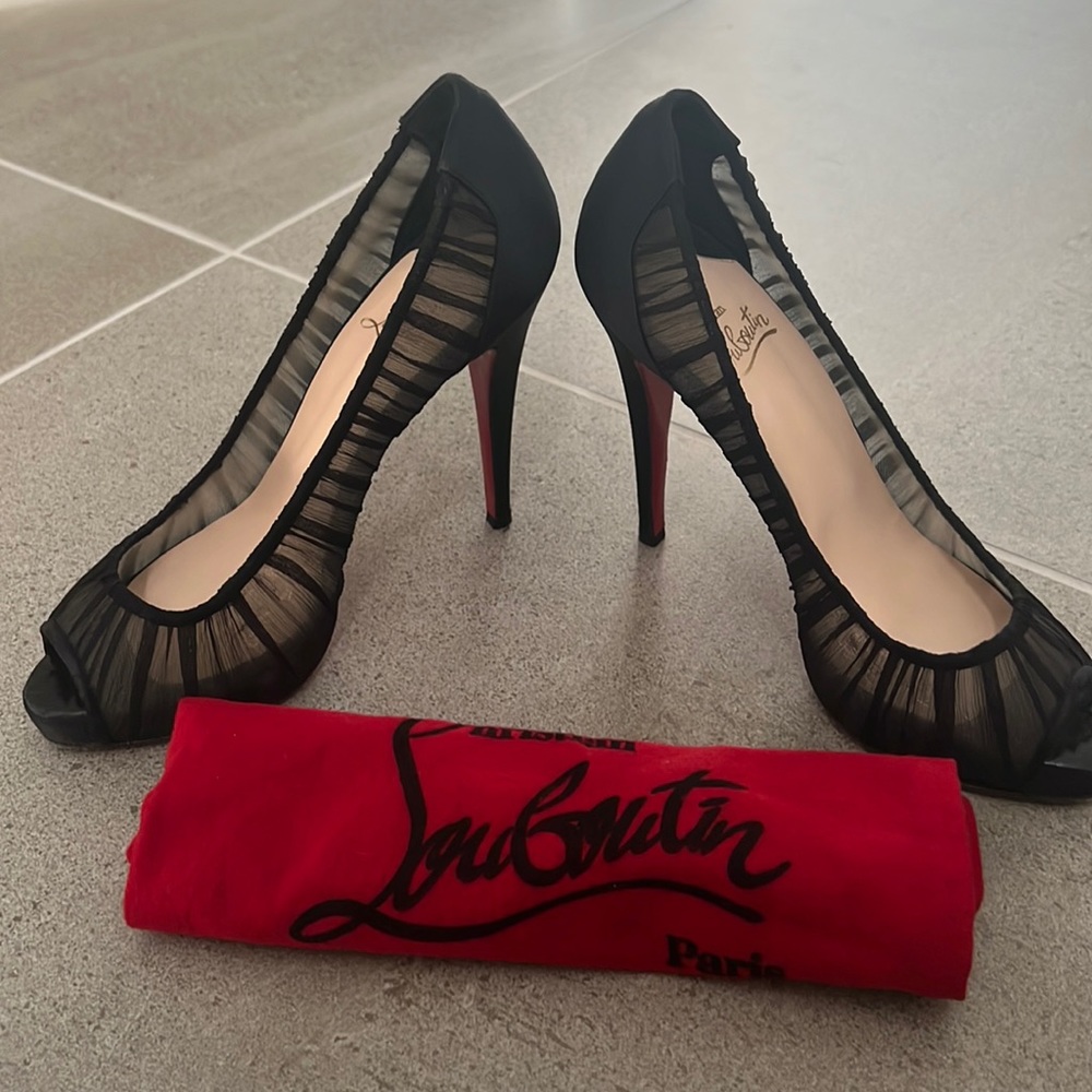 Pre loved Christian Louboutin DRAPERIA Black Pumps Shoes 39.5EU.